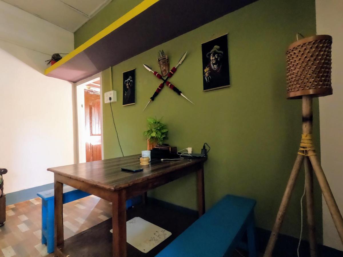 Stargaze Backpackers Hostel グワーハーティー エクステリア 写真