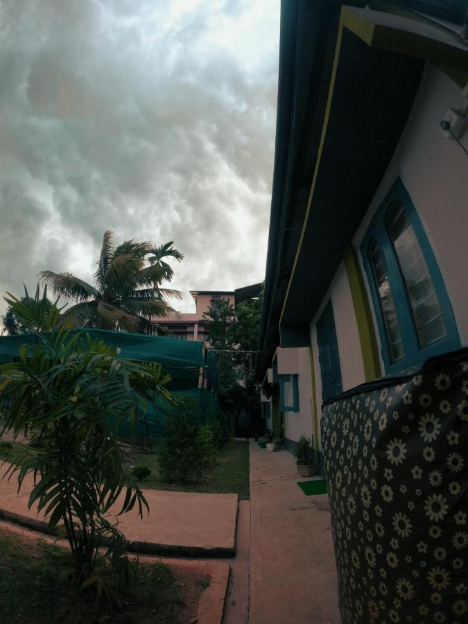 Stargaze Backpackers Hostel グワーハーティー エクステリア 写真