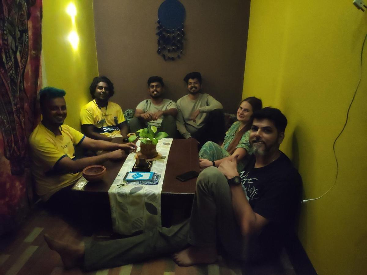 Stargaze Backpackers Hostel グワーハーティー エクステリア 写真