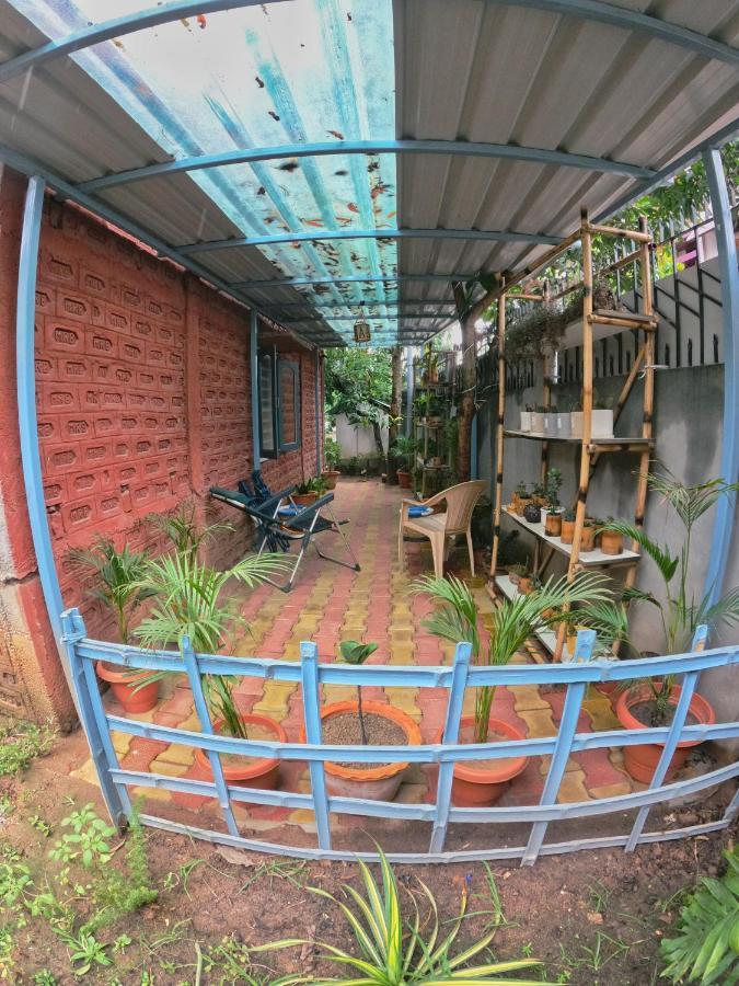 Stargaze Backpackers Hostel グワーハーティー エクステリア 写真